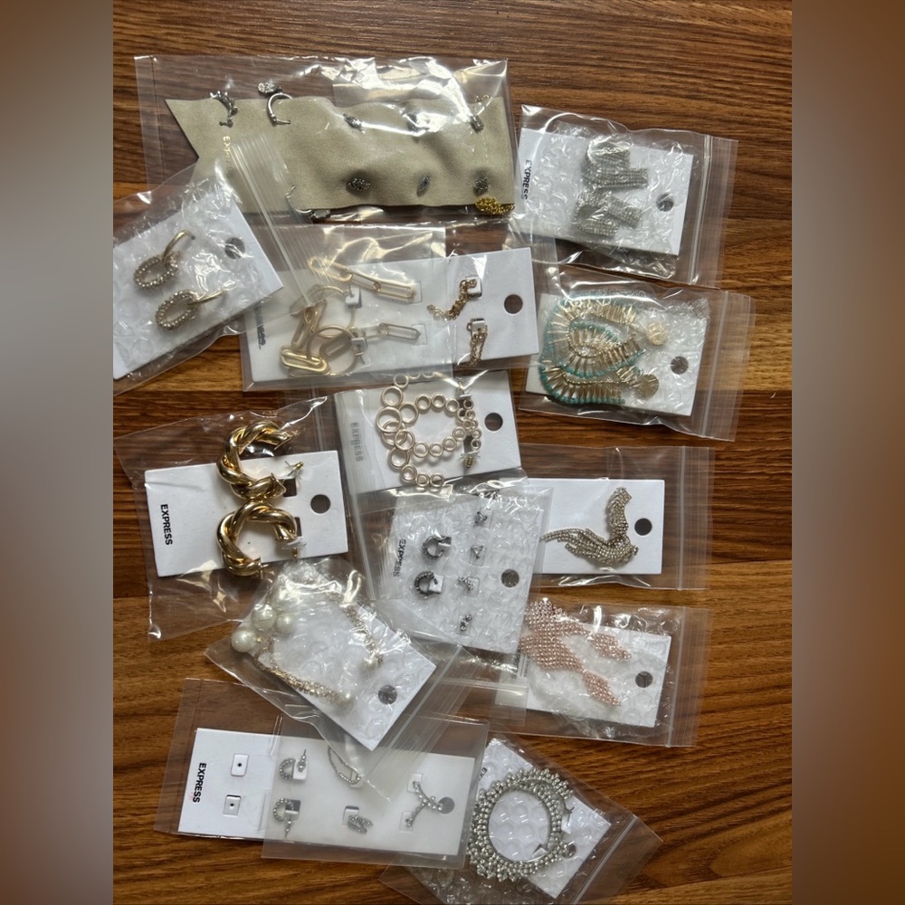 Lot of 23 express earring sets